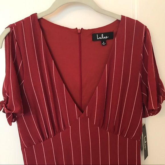 SOLD NWT Lulu’s Red Striped Culotte Jumpsuit - Picture 4 of 11